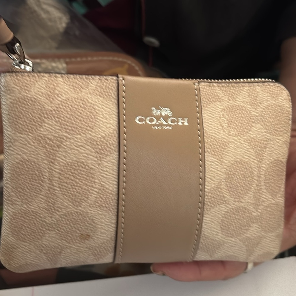 COACH wristlet Bag